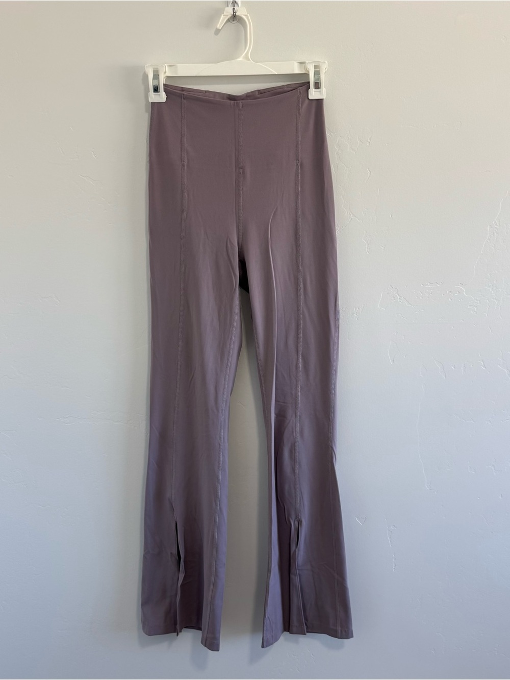 Lululemon In The Groove Flare Pant in Violet Verbena size 4